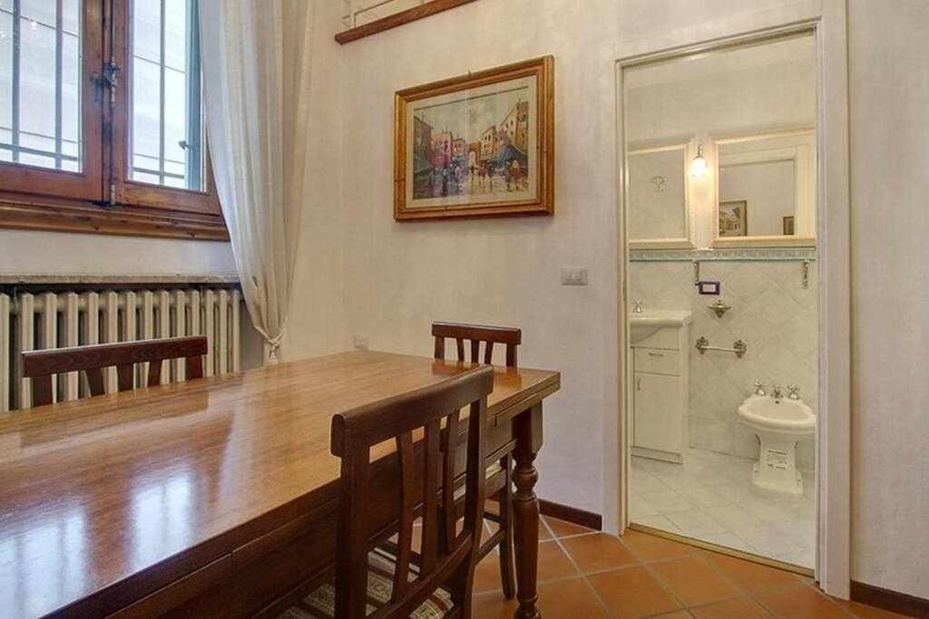 Santa Croce Elegant With Garage Apartment Florence Exterior photo